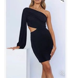 Simplee Women’s One Shoulder Velvet Bodycon Dress